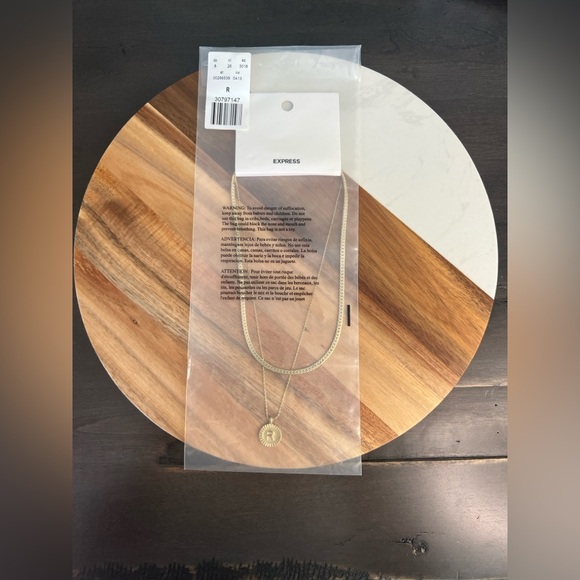 EXPRESS 2 Row Initial Coin Necklace letter R - Picture 5 of 8